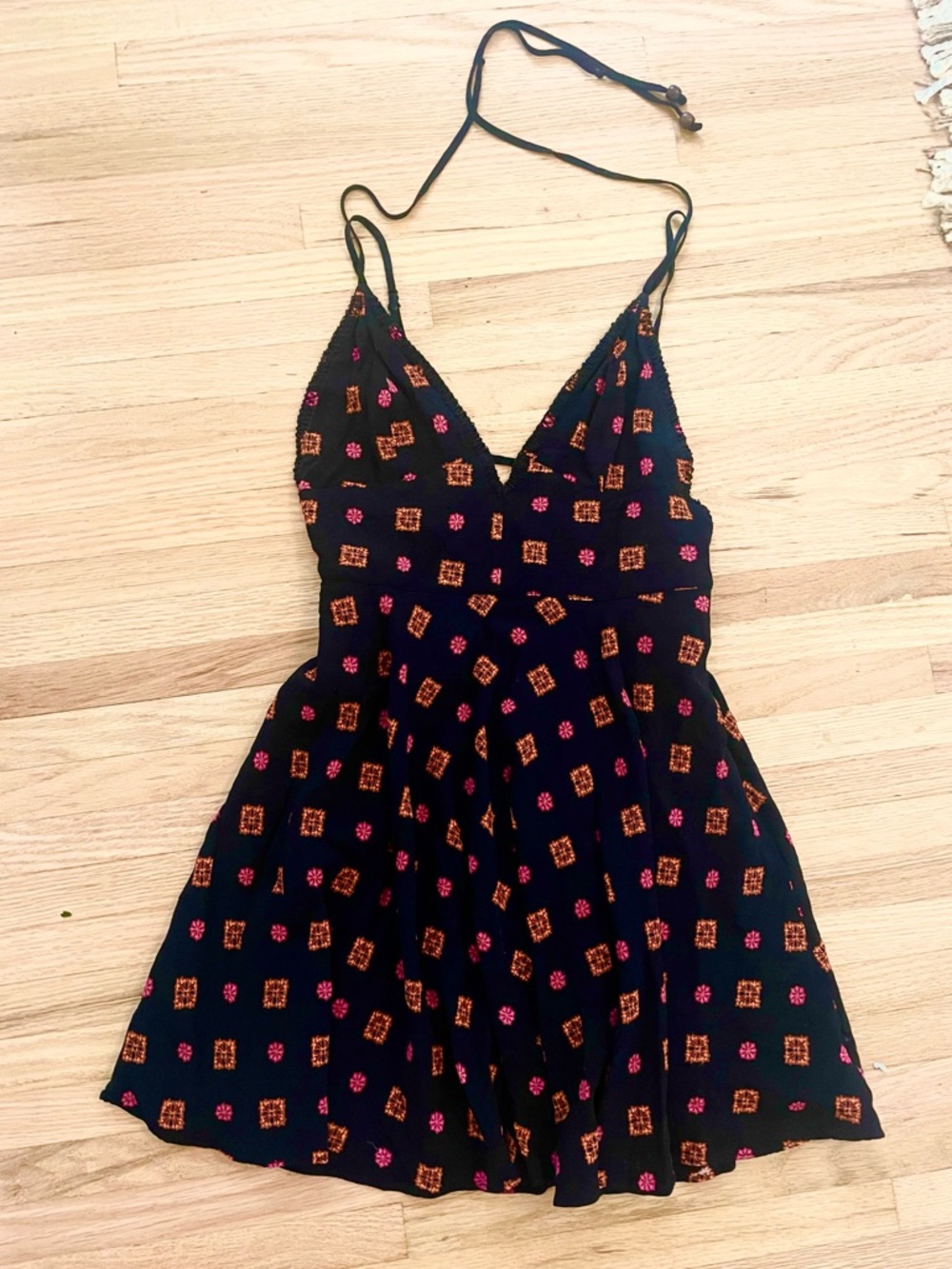 Black, Pink & Orange Urban Outfitters Halter Tie Dress - Size 4